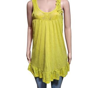 Pulp crew neck yellow sleeveless floral dress top M